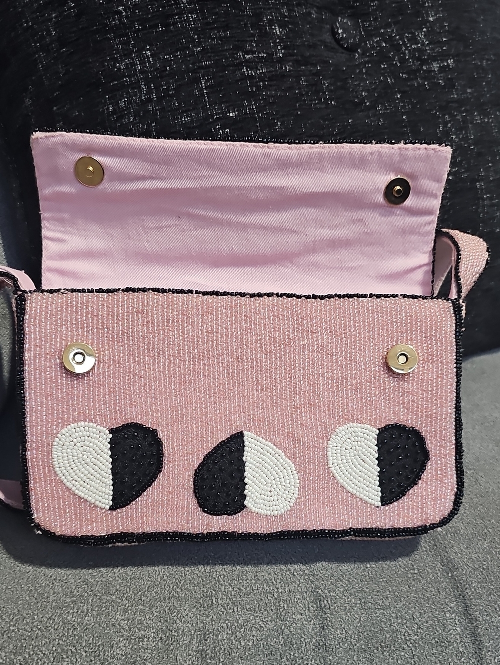 NWT Anthropologie Purse Fiona Shoulder Bag Metallic Heart Edition Beaded - Picture 7 of 8
